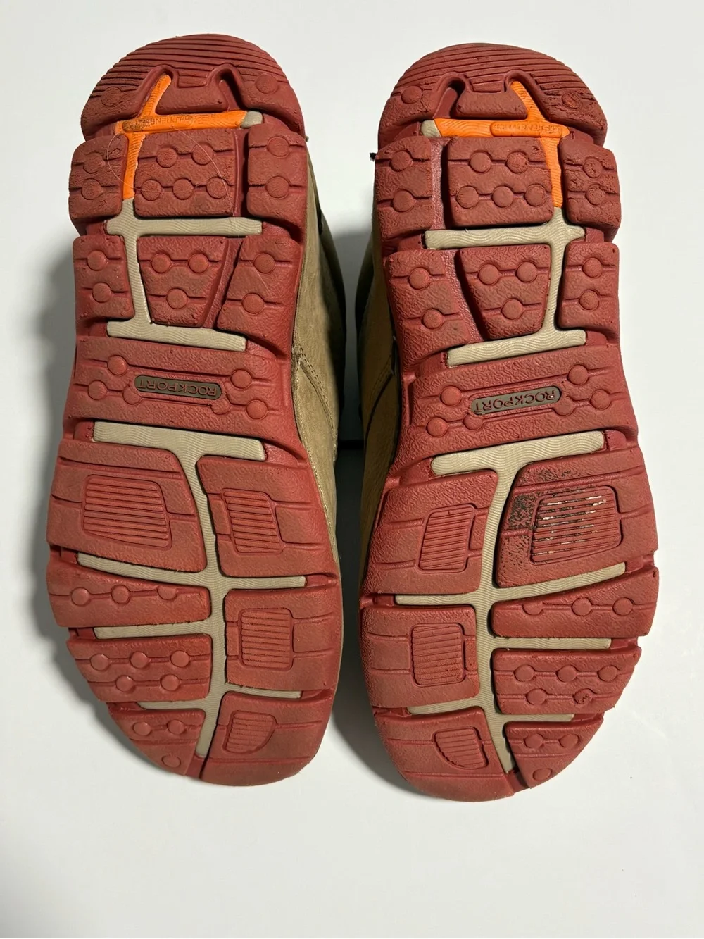 Rockport Men’s Chukka Shoes in Tan with Red Laces